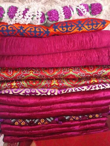 Другой текстиль: Эки корпо сегиз тошок сатылат — 8