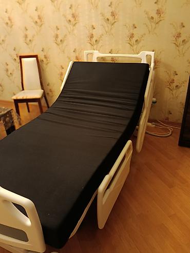 Salon, tibbi mebel: Elektrikli tibbi funksional çarpayı - 3-4 bölməli, elektriklə — 1