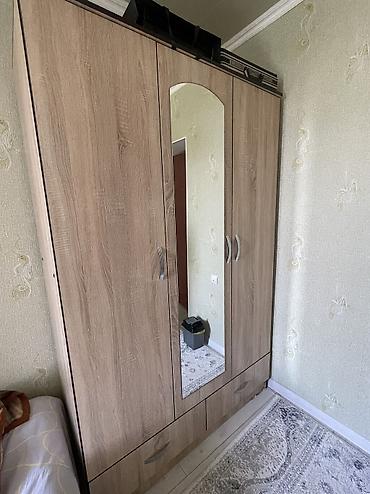 Продается шкаф 15 тыс сомов