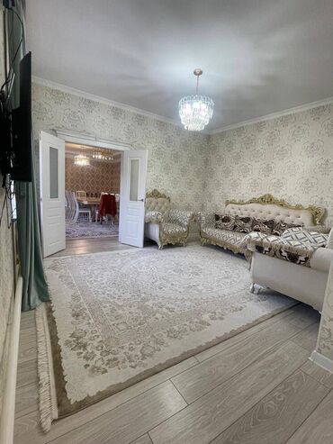 снимать квартиру в бишкеке: Дом, 111 м², 5 комнат, Агентство недвижимости, Евроремонт