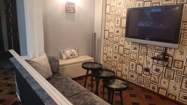 Uzunmüddətli kirayə mənzillər: Xətai rayonu Port bakuda yerləşən, 9 mərtəbəli binanın 2 ci — 12