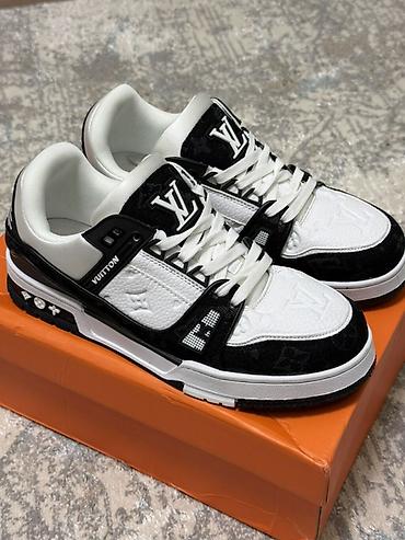 trainer: Мужские кроссовки, 42, Louis Vuitton, Новый, цвет - Черный, Бесплатная доставка — 3