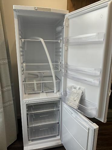 Холодильники: Холодильник Indesit, Новый, Двухкамерный, De frost (капельный), 60 * 185 * 65 — 15