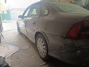 vectra: Opel Vectra: 2002 г., 1.6 л, Автомат, Бензин, Седан — 3