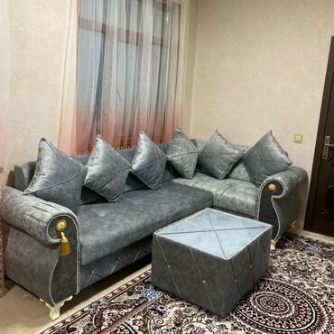 Sifarişlə divanlar: Bazasız, Açılmayan — 3