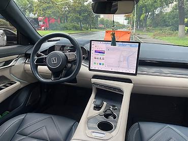 Zeekr: Zeekr 001: 0.1 л | 2023 г. Хэтчбэк — 11