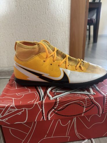 футбольные бутсы купить: Футбольные бутсы Nike Mercurial Superfly(оригинал) размер