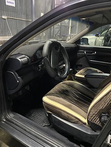 Audi: Audi 100: 1993 г., 2.6 л, Механика, Бензин, Седан — 11