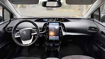 Унаа сатуу: Toyota Prius: 2018 г., 1.8 л, Вариатор, Гибрид, Лифтбек — 6
