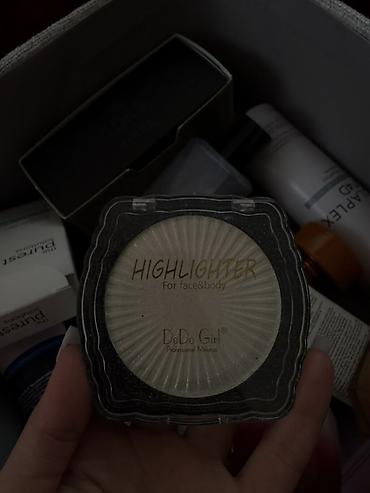 Üz kremləri və serumları: Üz kremi, 50 ml — 17