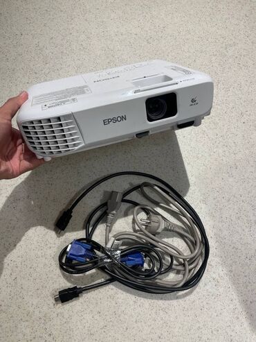 компьютер офисный цена: Проектор Epson EB-S05