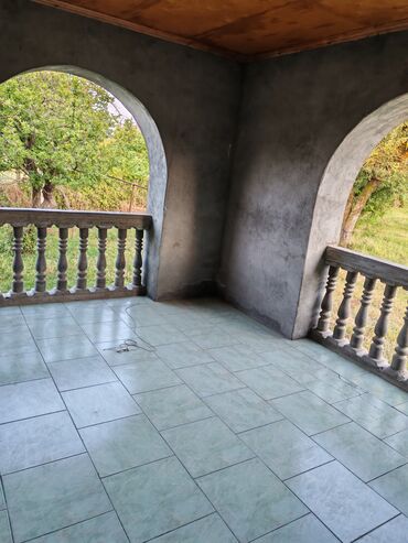 Günlük kirayə evlər: 200 kv. m, 4 otaqlı — 8