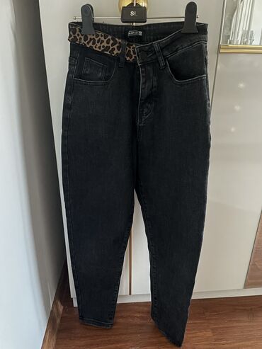 джинсовая одежда для девочек: Джинсы и брюки, цвет - Черный, Б/у