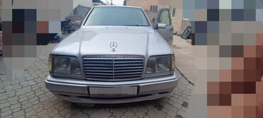 Mercedes-Benz: Mercedes-Benz E 420: 1994 г., 4.2 л, Автомат, Газ, Седан