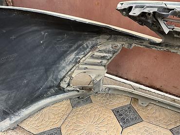 Бампер и комплектующие: Бампер Toyota, Б/у, Аналог — 10