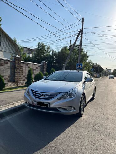 авто газ болон: Hyundai Sonata: 2013 г., 2 л, Автомат, Газ, Седан
