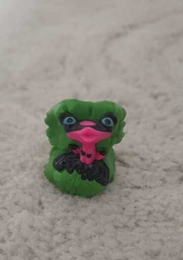 novi pazar majice: Kinder suprise igracka Gabi Rio 2
Kao nova