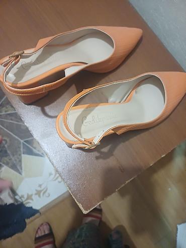 krosovka ayaqqabı: Narıncı rəngli xanım ayaqqabısı – açıq dabanlı slingback model - — 5