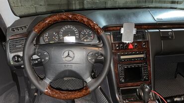 Mercedes-Benz E-Class: 1999 г., 3.2 л, Типтроник, Газ, Седан