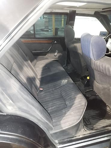 пл: Mercedes-Benz W124: 1993 г., 2 л, Механика, Бензин, Седан — 7