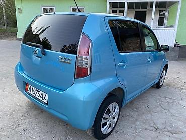 suzuki ignis: Daihatsu Sirion: 2006 г., 1 л, Механика, Бензин, Хэтчбэк — 3