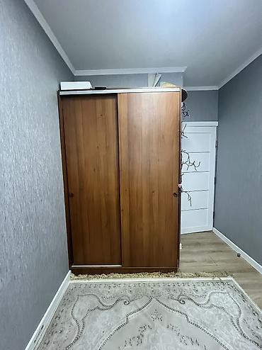 Продается Шкаф-купе с раздвижными дверями, отделка под натуральное