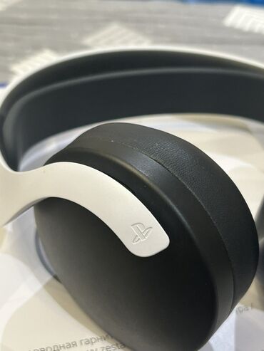 Микрофоны: Б/у Беспроводные (Bluetooth) Наушники, Sony, цвет - Белый