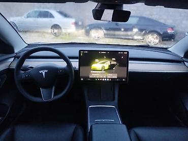 жесткий тросс: Tesla Model 3: 2022 г., Электромобиль, Седан — 3