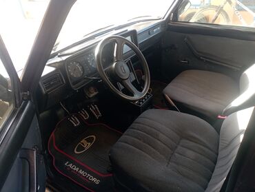 VAZ (LADA): LADA Riva/2107 sedan – klassik dizaynlı, tünd 🍒-bordo rəngli kuzov — 1