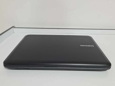 Samsung: Samsung R530 Ekran: 15.6" led Procesor: Pentium dual-core T4500 — 9