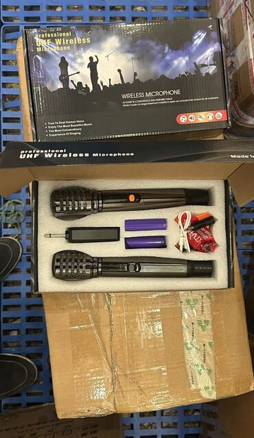 Lampalar: Projektor lampaları və AV receiver Təsvir: - Şəkillərdə müxtəlif — 77