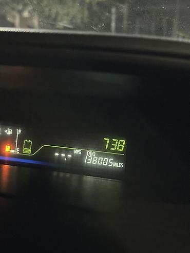discovery 3: Toyota Prius: 2013 г., 1.8 л, Вариатор, Гибрид, Хэтчбэк — 1
