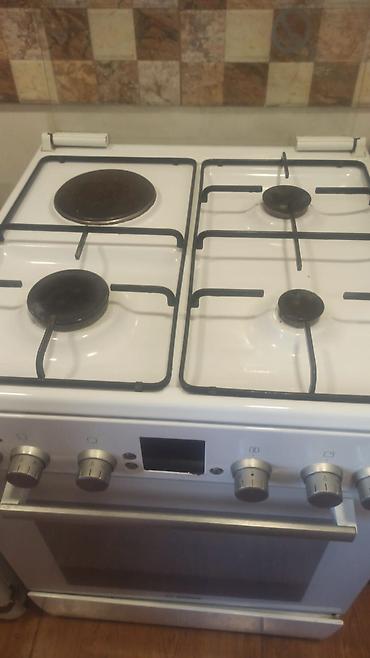pelet sobası: Bosch qaz-elektrik kombinə edilmiş soba - Üst panel: 4 ocaq gözü – 3 — 2