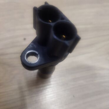 Датчики, сенсоры, предохранители: Датчик коленвала Toyota Б/у — 4