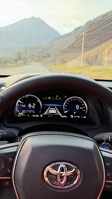 Toyota: Toyota Camry: 2024 г., 2.5 л, Автомат, Гибрид, Седан — 7