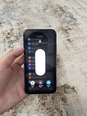 Apple iPhone: IPhone 11, Б/у, 64 ГБ, Черный, Защитное стекло, Чехол, Кабель, 73 % — 5