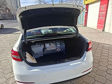 Hyundai: Hyundai Sonata: 2018 г., 2 л, Автомат, Газ, Седан — 6