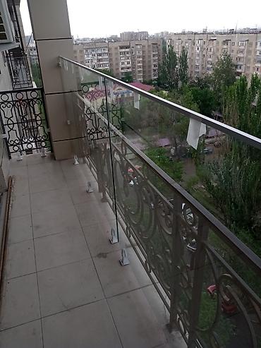 Обшивка лестниц: Перила и ограждения из каленного стекла. перила из стекла, любой — 18