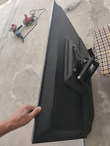 led matrix panel: Телевизор Hisense, диагональ около 50–51" (по линейке ~112 см по — 3