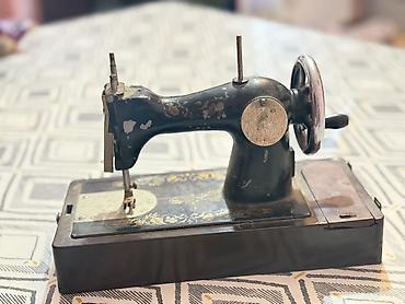 🧵 Qədimi tikiş maşını satılır. İşlək vəziyyətdədir, kolleksiya və lalafo.az -da 🧵 Qədimi tikiş maşını satılır. İşlək vəziyyətdədir, kolleksiya və