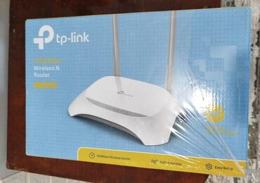 komputer şekilleri: Ideal vəziyyətdə tp-link router satılır. 1 il istifadə edilib