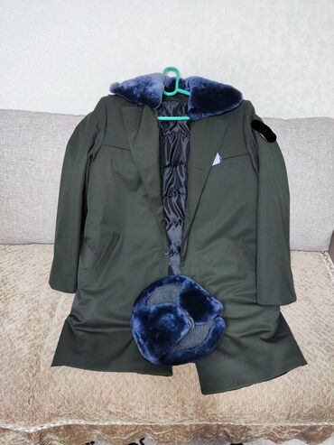 военные одежда: Продаю НОВОЕ зимнее военное пальто с теплым подкладом 54 размер. И