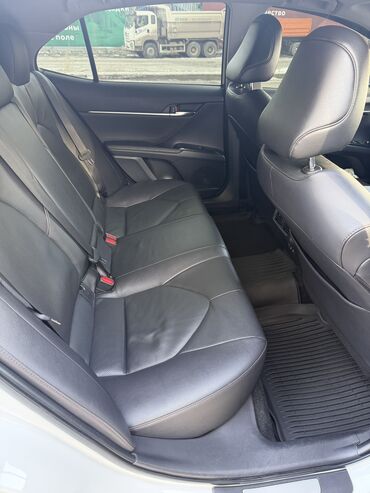 Toyota: Toyota Camry: 2018 г., 2.5 л, Автомат, Бензин, Седан — 27