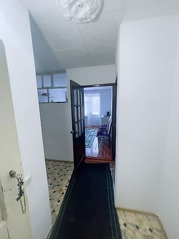 Продажа квартир: Продается одно комнатная квартира в городе Каракол ул тыныстанова дом — 2