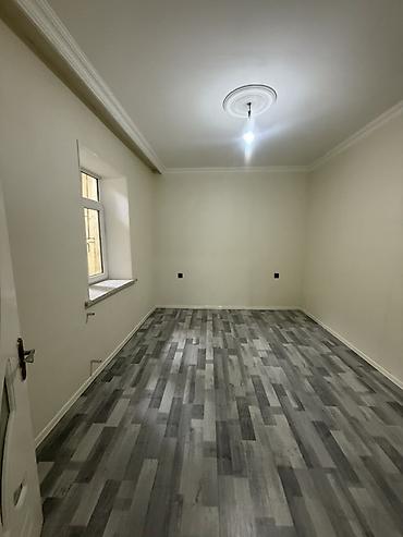 badamdarda: Bakı, 20-ci sahə, 3 otaqlı, Köhnə tikili, m. Elmlər Akademiyası, 76 kv. m — 4