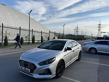 sonata uf: Hyundai Sonata: 2019 г., 2 л, Автомат, Газ, Лифтбек — 4