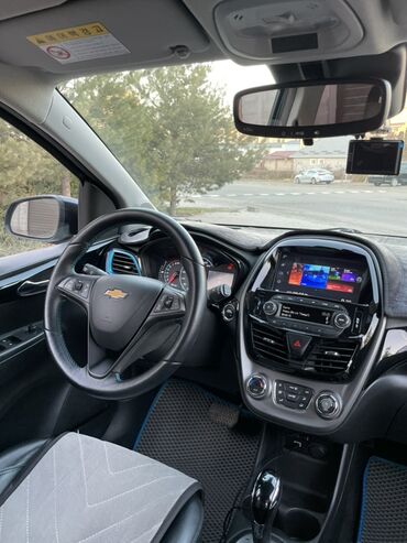 Chevrolet: Chevrolet Spark: 2018 г., 1 л, Вариатор, Бензин, Хэтчбэк — 14