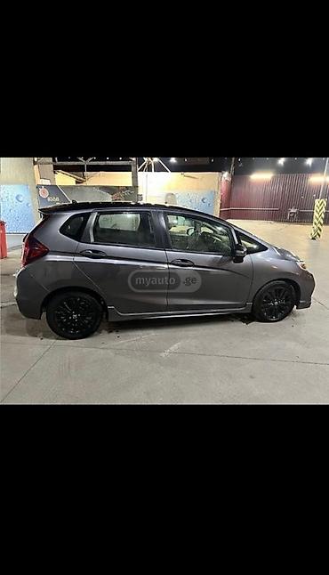 Honda: Honda Fit: 2018 г., 1.5 л, Автомат, Бензин, Хэтчбэк — 8