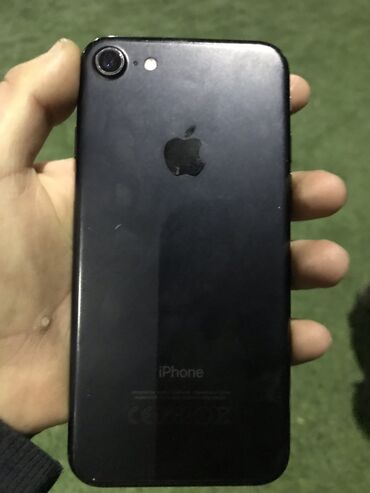 Apple iPhone: IPhone 7, Б/у, 128 ГБ, Черный, Кабель, 100 %