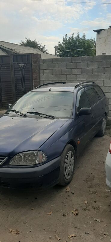 тайота krawn: Toyota Avensis: 2002 г., 2 л, Механика, Дизель, Универсал